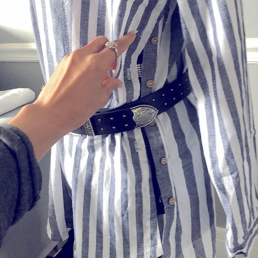 Stylish Stripe Top With Side Button Detail. - image 3